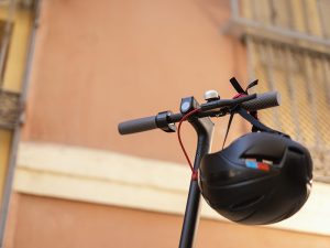 Guía práctica - Cómo registrar un patinete eléctrico en la DGT